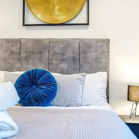 The Arden - Free Parking, Center, Fast Wifi, Up To 4 People *